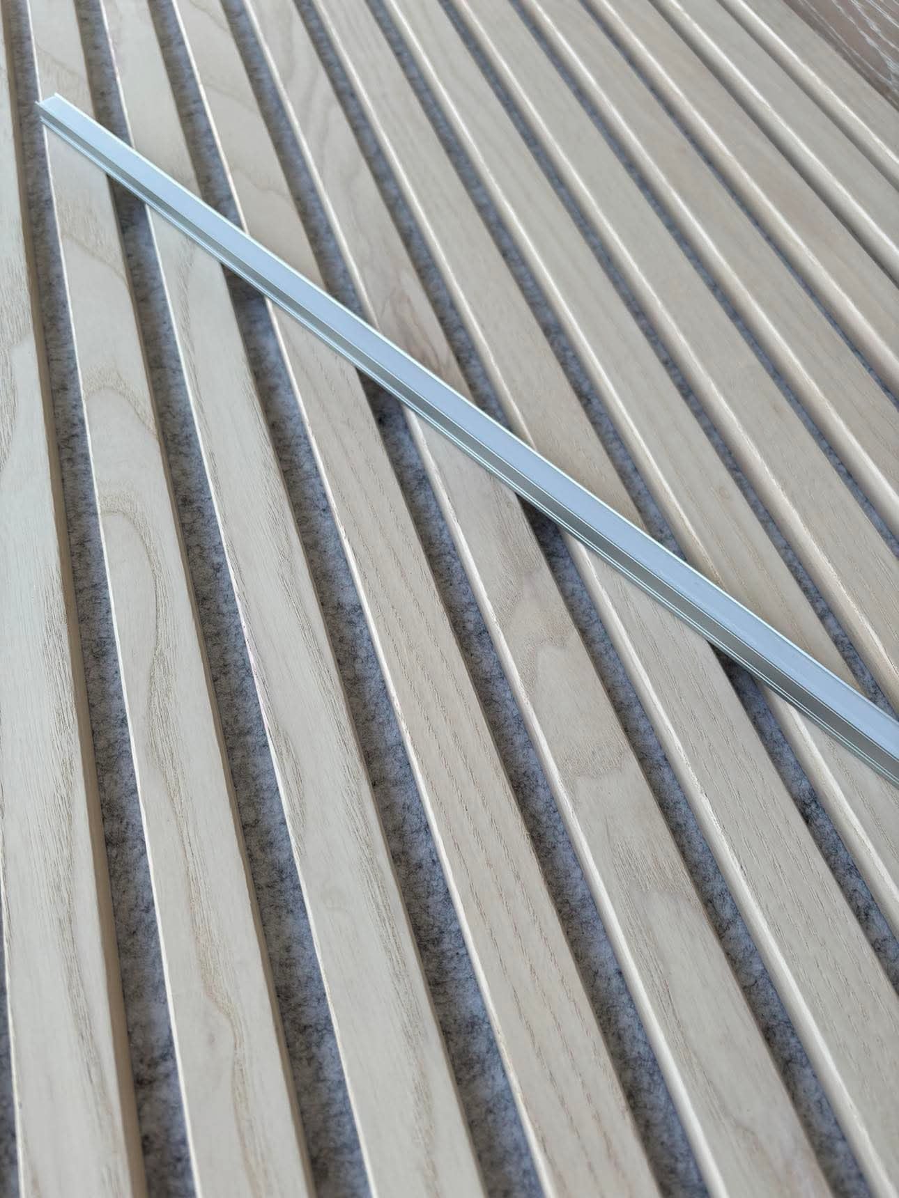 LED-profil till akustikpanel, 12x12 mm