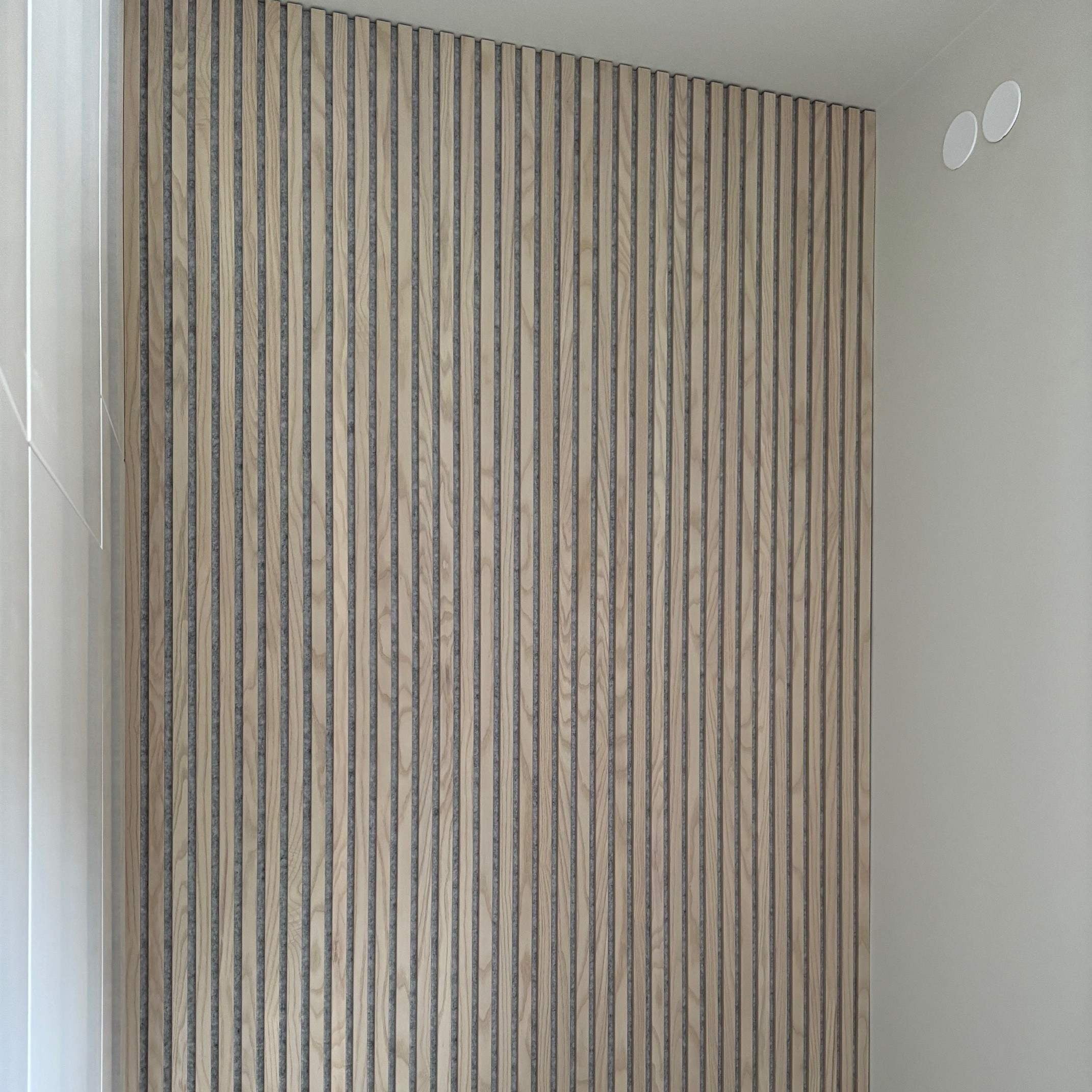 Akustikpanel PREMIUM Ask (vitlackad)