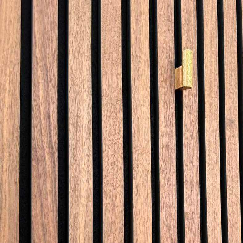 Krokar till akustikpanel